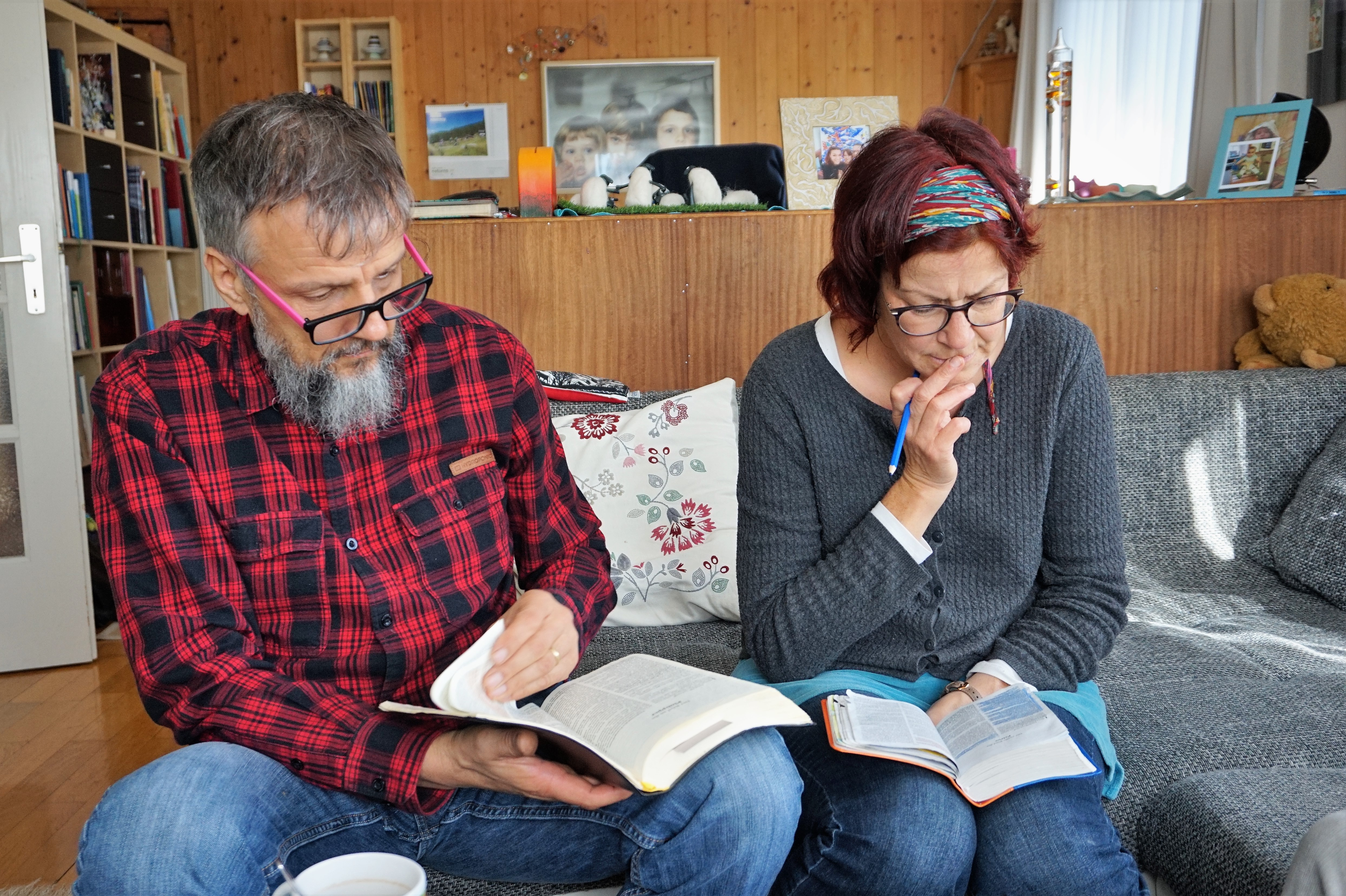 Gemeinschaft, Diskussion und Tiefgang